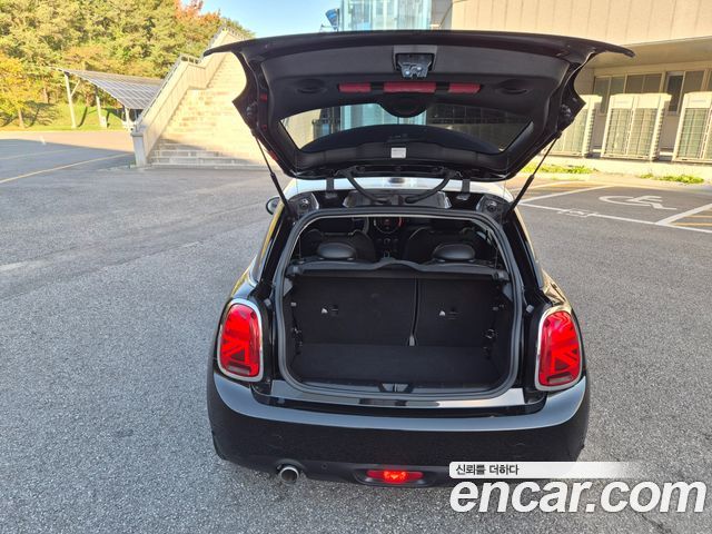 Mini Cooper 2020 — photo 10
