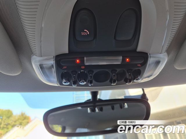 Mini Cooper 2020 — photo 20