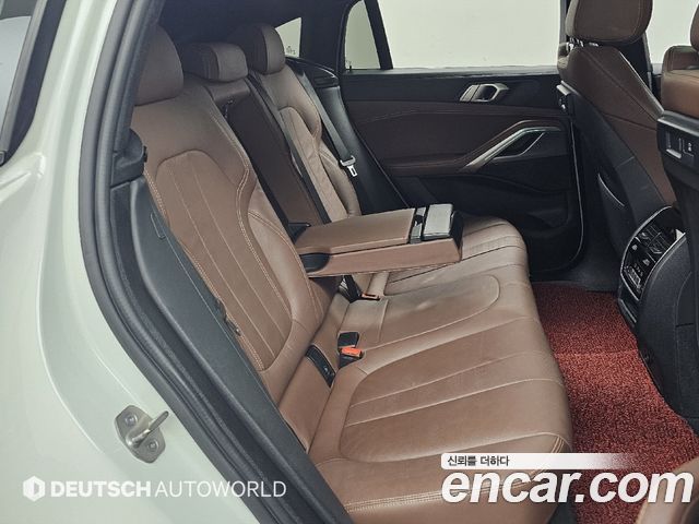 BMW X6 2022 — photo 12