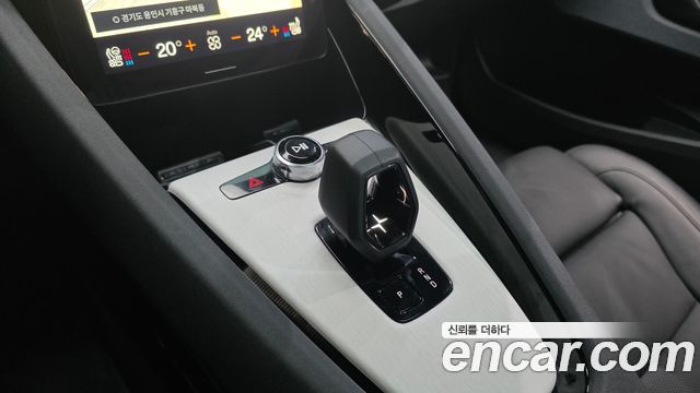 Polestar Polestar 2 2025 — photo 12