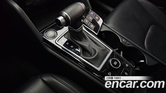 Kia Sportage 2022 — photo 12