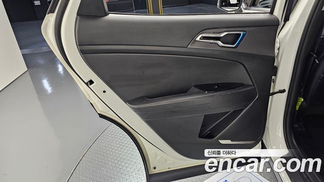 Kia Sportage 2022 — photo 15