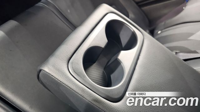 Kia Sportage 2022 — photo 28