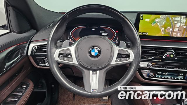 BMW Gran Turismo 2023 — photo 19
