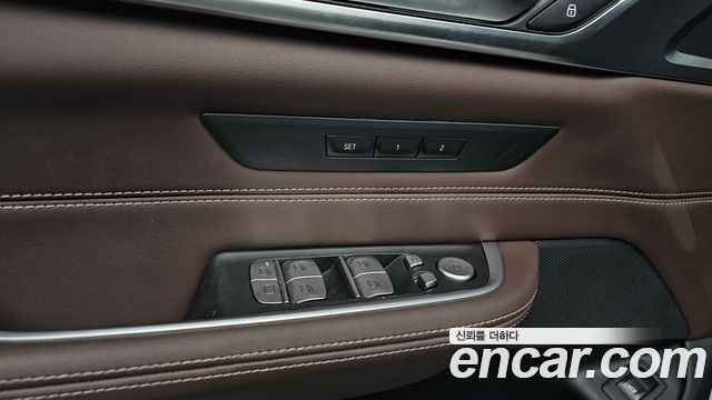 BMW Gran Turismo 2023 — photo 32