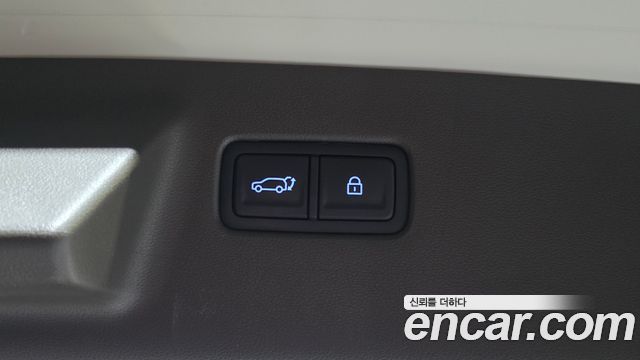 Hyundai Santafe 2025 — photo 22