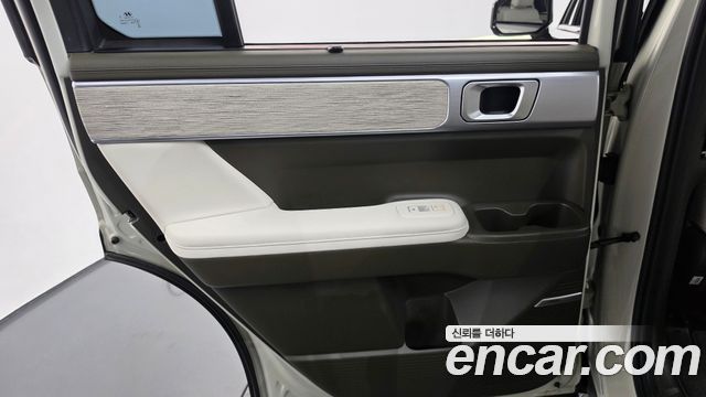 Hyundai Santafe 2025 — photo 15