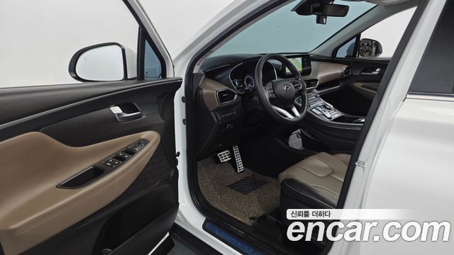Hyundai Santafe 2023 — photo 13