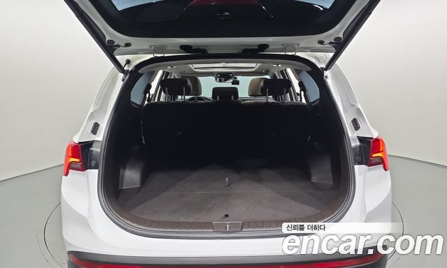 Hyundai Santafe 2023 — photo 26
