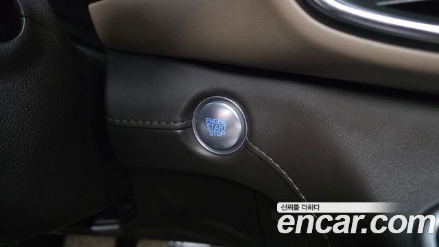 Hyundai Santafe 2023 — photo 30