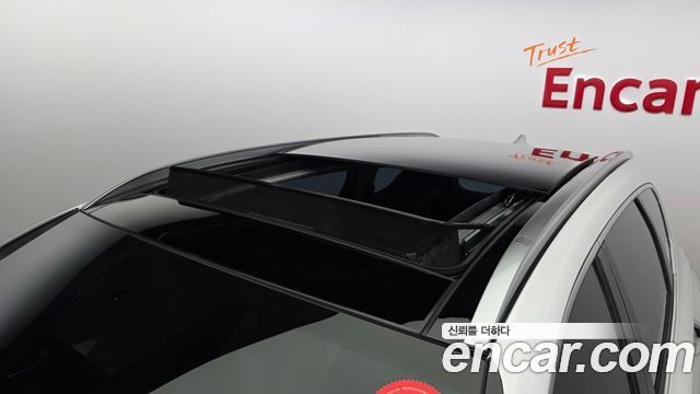 Hyundai Santafe 2023 — photo 39