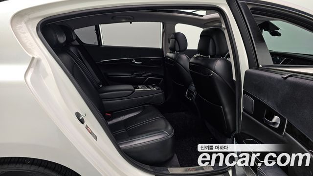 Kia K9 2015 — photo 18