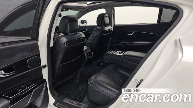 Kia K9 2015 — photo 16