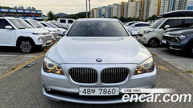 BMW 7-Series 2010 — photo 3