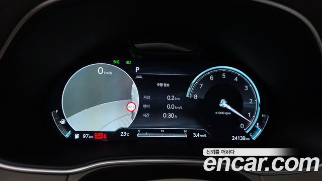 Genesis GV80 2023 — photo 11