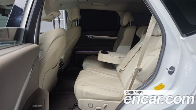 Genesis GV80 2023 — photo 18