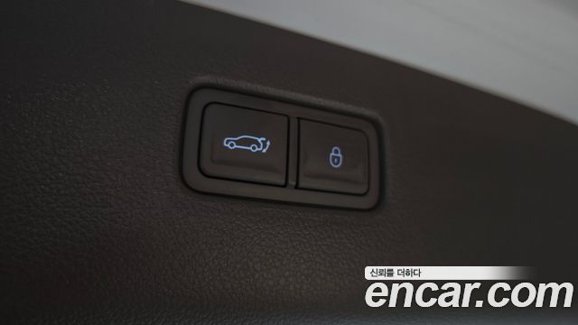 Genesis GV80 2023 — photo 31