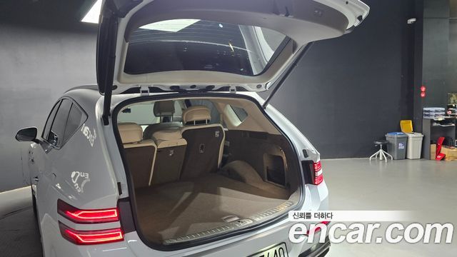 Genesis GV80 2023 — photo 32