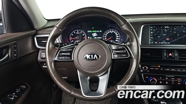 Kia K5 2019 — photo 19