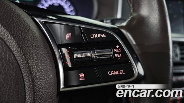 Kia K5 2019 — photo 22