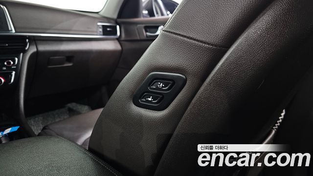 Kia K5 2019 — photo 23