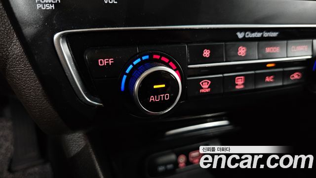 Kia K5 2019 — photo 27