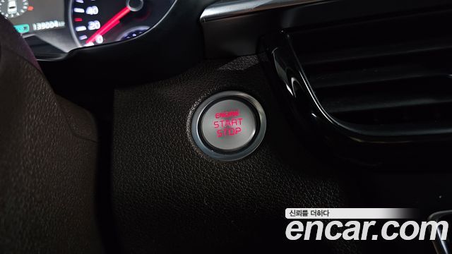 Kia K5 2019 — photo 31