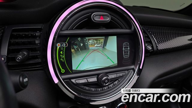 Mini Cooper Convertible 2016 — photo 15