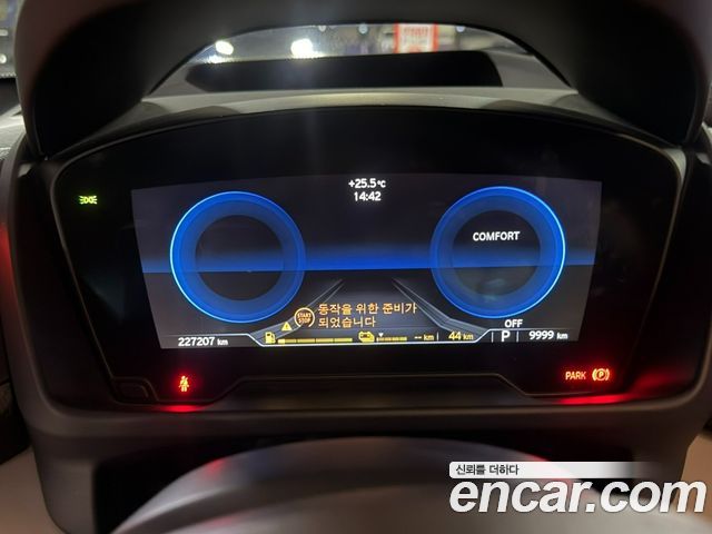 BMW i8 2016 — photo 8