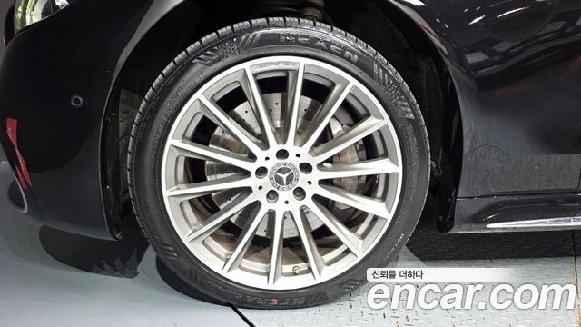 Mercedes-Benz S-Class 2023 — photo 5