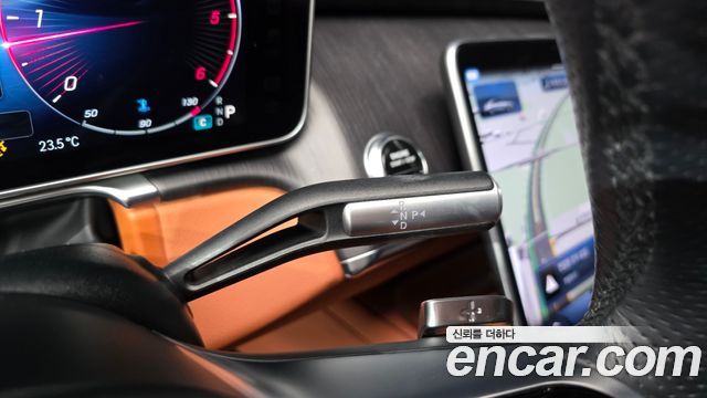 Mercedes-Benz S-Class 2023 — photo 12