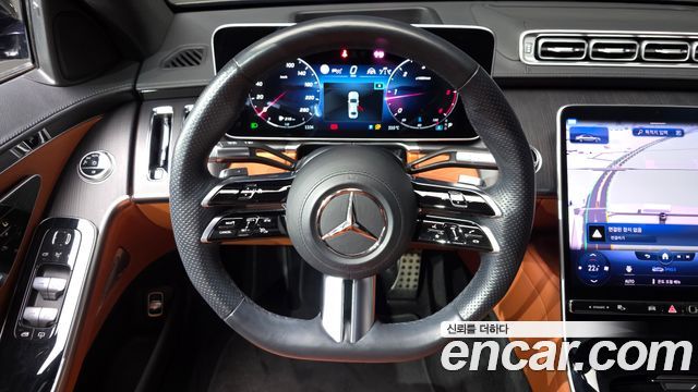 Mercedes-Benz S-Class 2023 — photo 20
