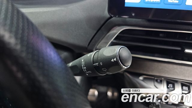 Peugeot 5008 2019 — photo 30
