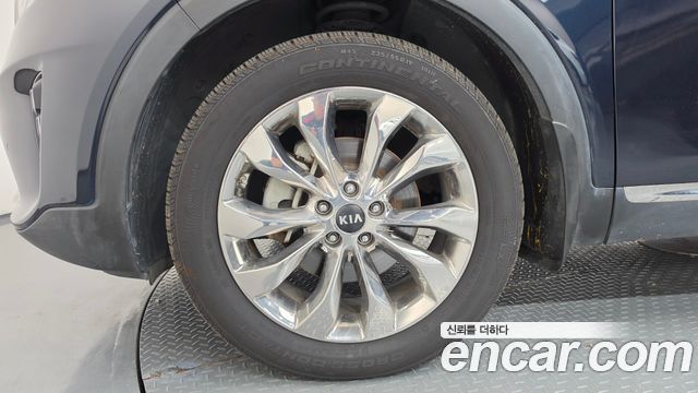 Kia Sorento 2018 — photo 5