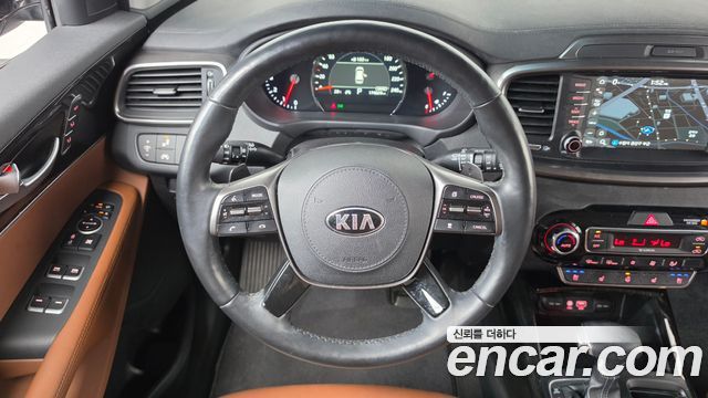 Kia Sorento 2018 — photo 19