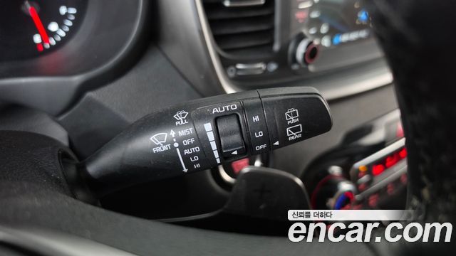 Kia Sorento 2018 — photo 29