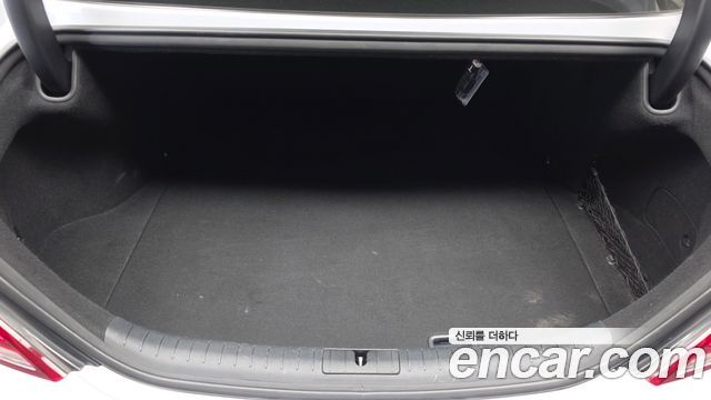 Genesis G70 2018 — photo 20