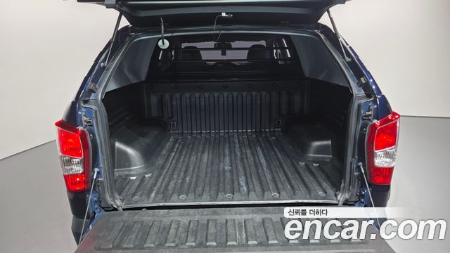 KG Mobility Rexton 2019 — photo 20