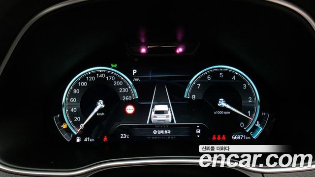 Genesis GV80 2022 — photo 11