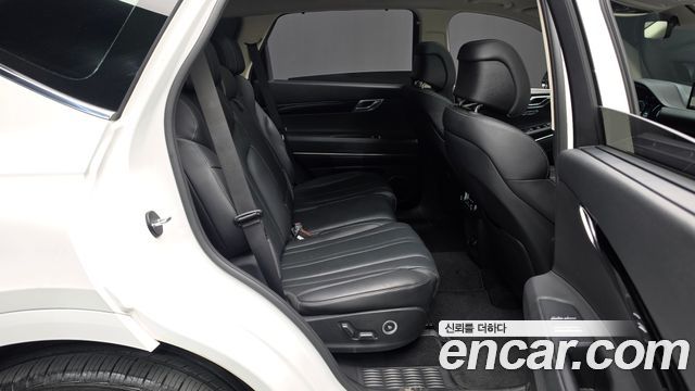 Genesis GV80 2022 — photo 17