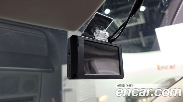 Genesis GV80 2022 — photo 31