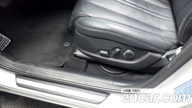 Genesis GV80 2022 — photo 32