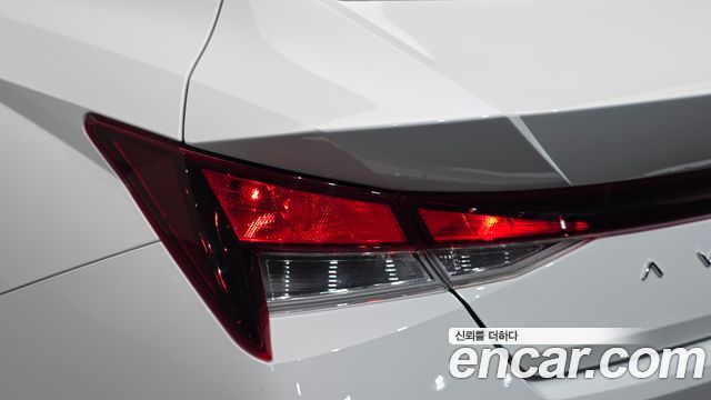 Hyundai AVANTE 2021 — photo 9