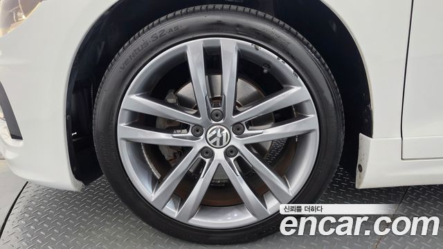 Volkswagen Scirocco 2015 — photo 5