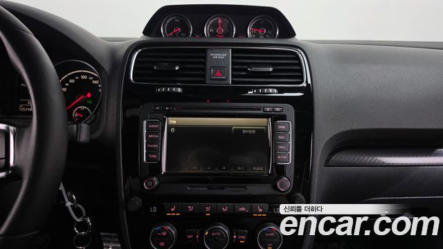 Volkswagen Scirocco 2015 — photo 15