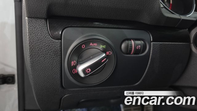 Volkswagen Scirocco 2015 — photo 18