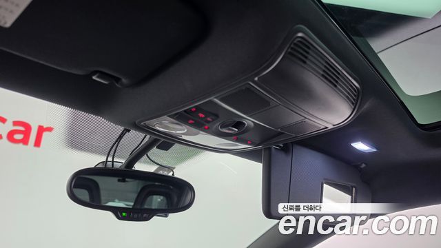 Volkswagen Scirocco 2015 — photo 19