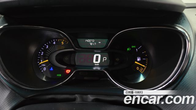 Renault Korea QM3 2015 — photo 8
