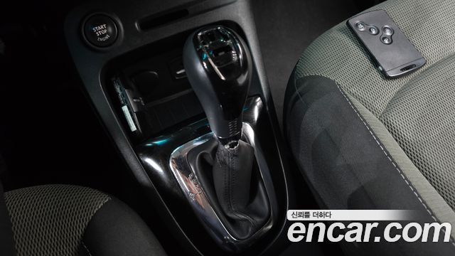 Renault Korea QM3 2015 — photo 9
