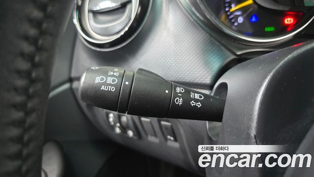 Renault Korea QM3 2015 — photo 19